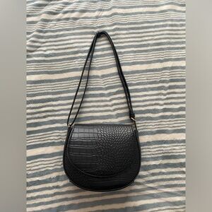 Faux Snakeskin Small Shoukderbag!